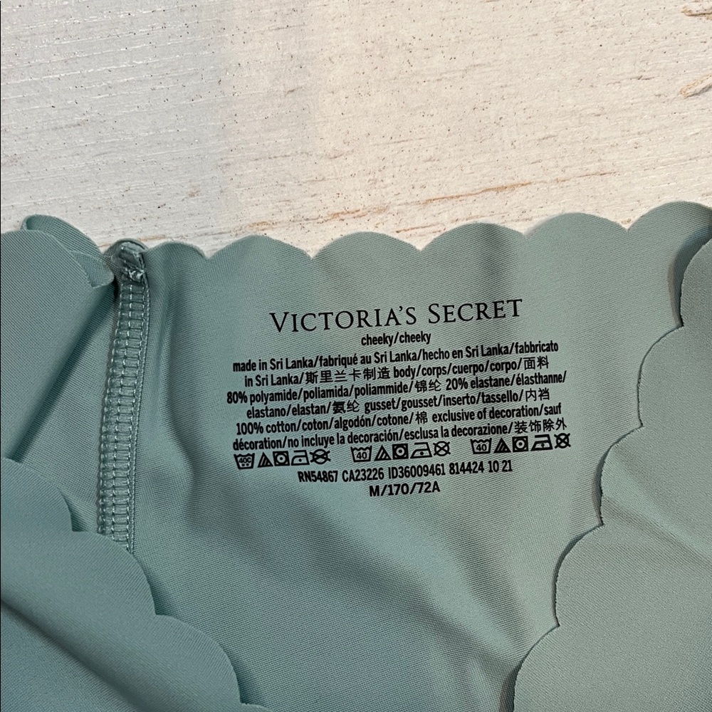 Victoria's Secret Sage Green Scallop Trim Cheeky Panties Size Medium - Picture 4 of 7